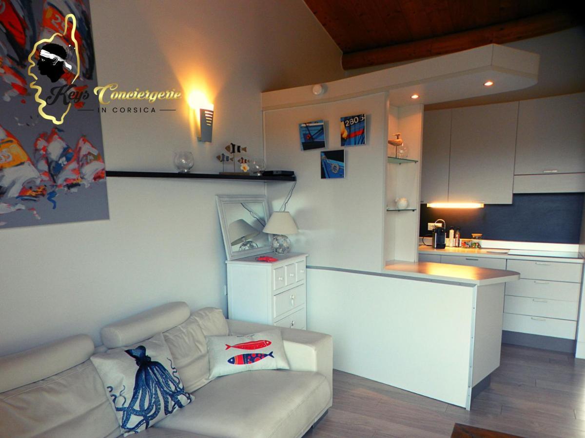 Résidence Cala Sultana 4 pers avec Piscine CHAUFEE- accès privé à la Plage de SANTA GIULIA Porto-Vecchio (Corsica) Exterior foto